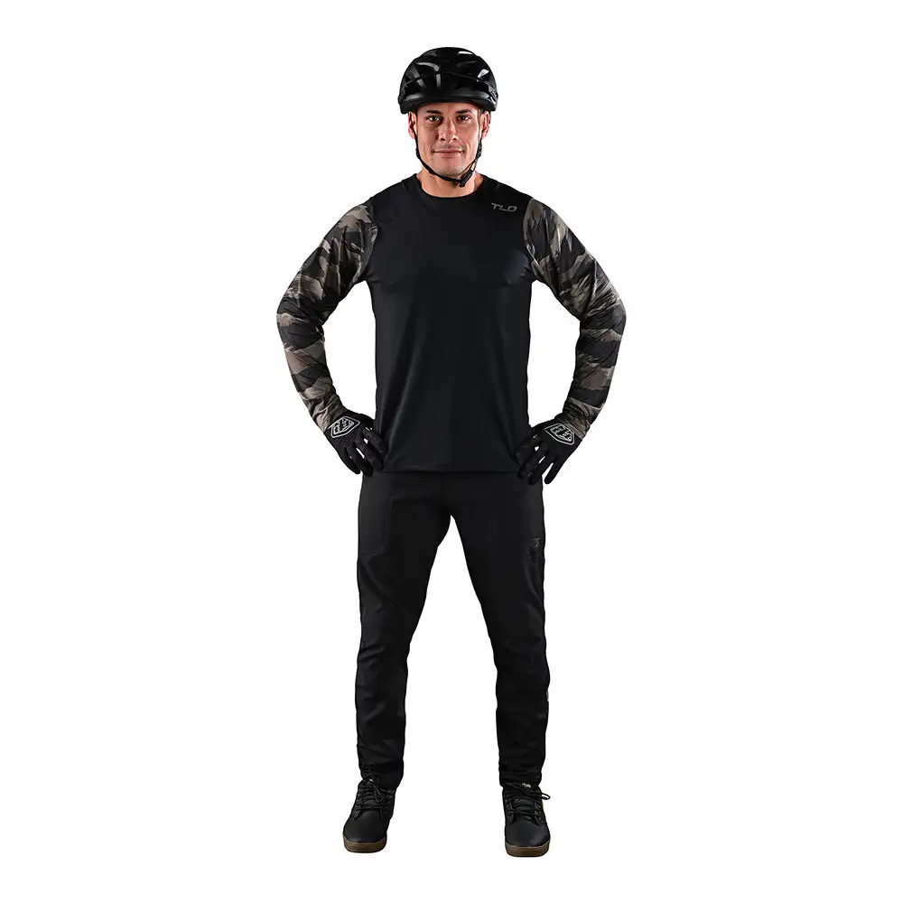 Troy Lee Designs Skyline LS Chill Jersey Hide Out Black 4 Troy Lee Designs Skyline LS Chill Jersey Hide Out Black - Image 2