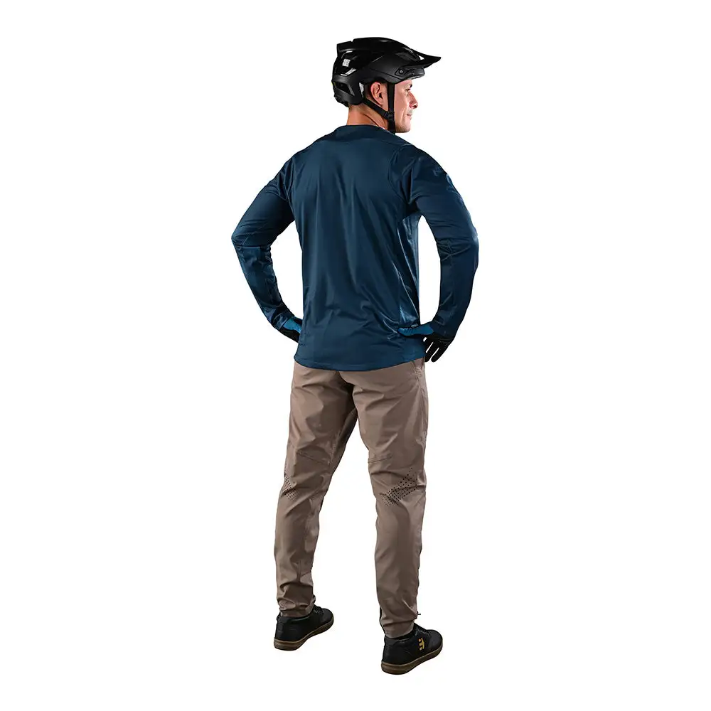 Troy Lee Designs Skyline LS Chill Jersey Waves Dark Slate Blue 6 Troy Lee Designs Skyline LS Chill Jersey Waves Dark Slate Blue - Image 4