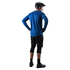 Troy Lee Designs Flowline Shifty Short Shell Solid Black 11 Troy Lee Designs Flowline Shifty Short Shell Solid Black -Bike Sales TLD B22S FLOWLINESHIFTY H2T SOLID BLK 03