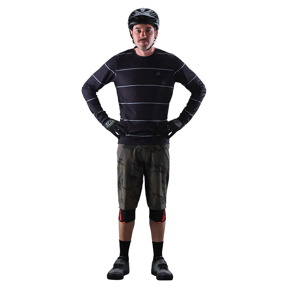 Troy Lee Designs Flowline LS Jersey Revert Black 4 Troy Lee Designs Flowline LS Jersey Revert Black - Image 2