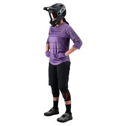 Troy Lee Designs Womens Mischief Jersey Pinstripe Orchid 11 Troy Lee Designs Womens Mischief Jersey Pinstripe Orchid -Bike Sales TLD B22S MISCHIEF PINSTRIPE ORCBLK 02