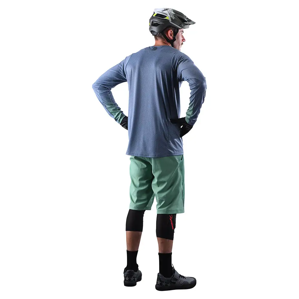Troy Lee Designs Skyline Air Short No Liner Solid Glass Green 7 Troy Lee Designs Skyline Air Short No Liner Solid Glass Green - Image 5