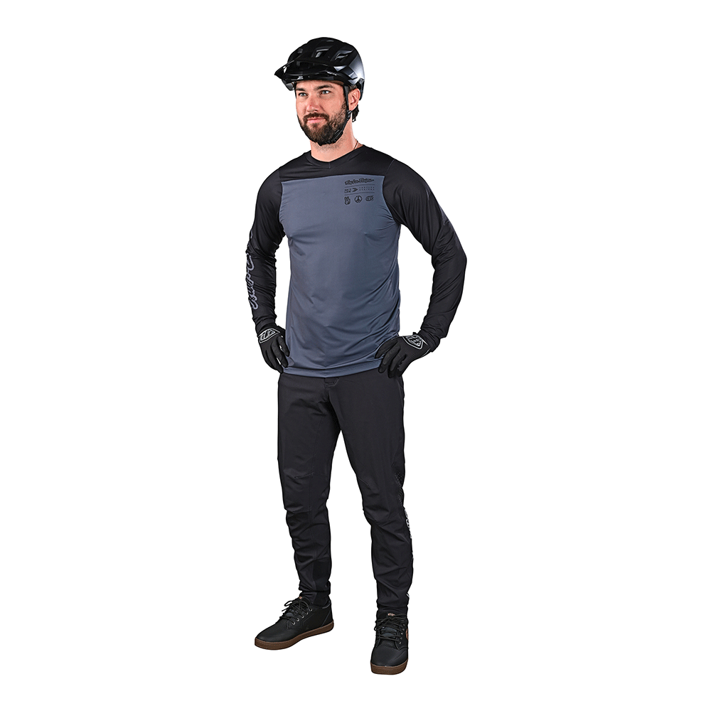 Troy Lee Designs Skyline LS Jersey Mono Charcoal 4 Troy Lee Designs Skyline LS Jersey Mono Charcoal - Image 2
